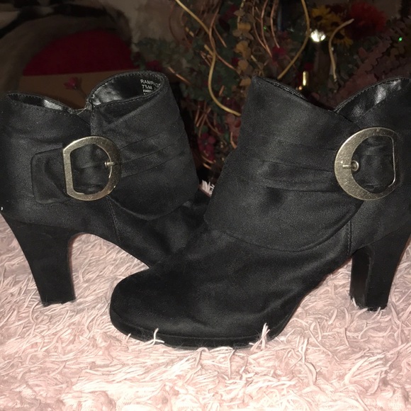 Black ankle boots - Picture 4 of 5